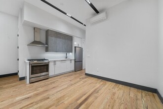Building Photo - 604 Palisade Ave