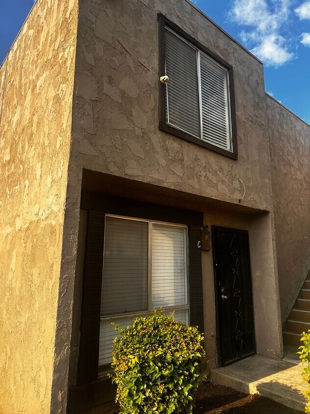 Primary Photo - 3 bed + 1.5 bath