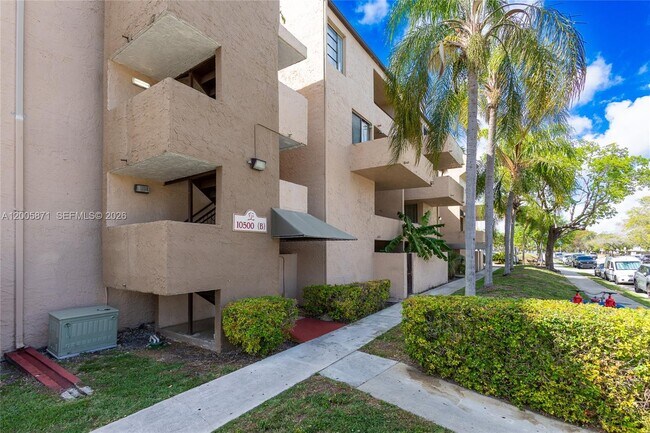 Foto del edificio - 10500 SW 108th Ave