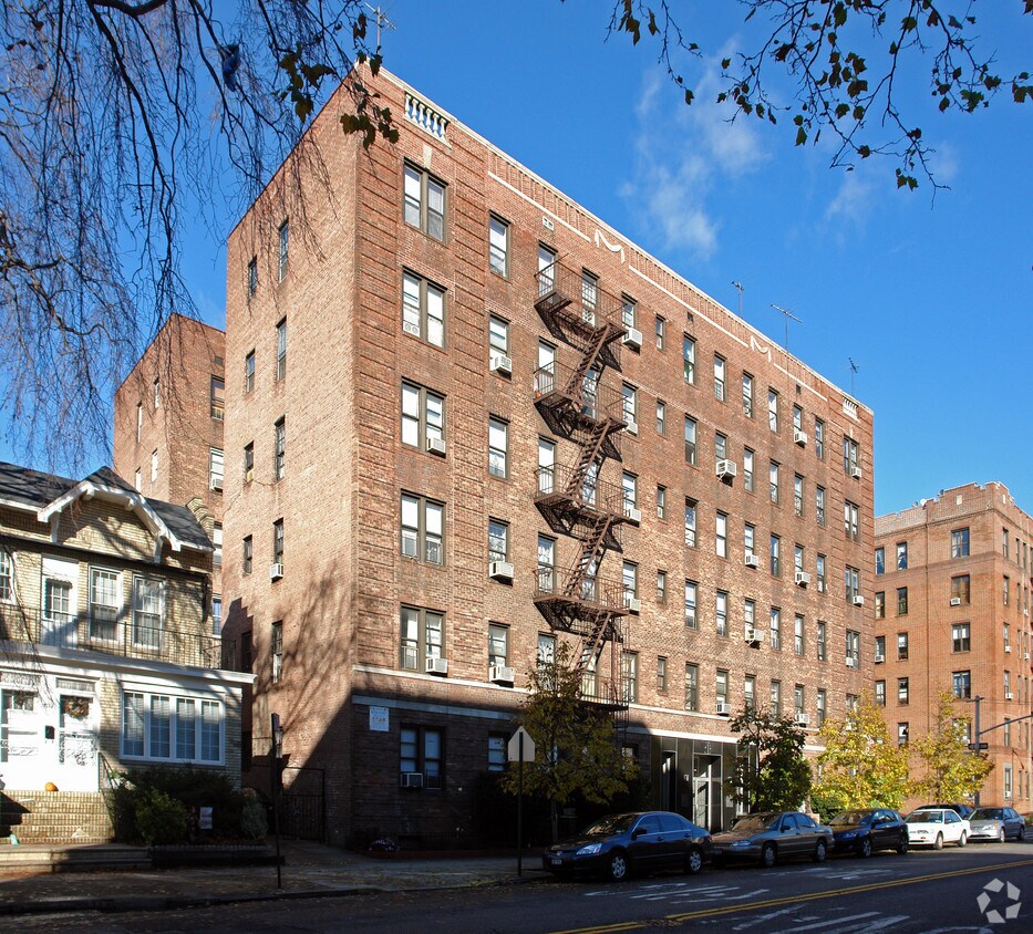 Building Photo - 7100 Ridge Blvd