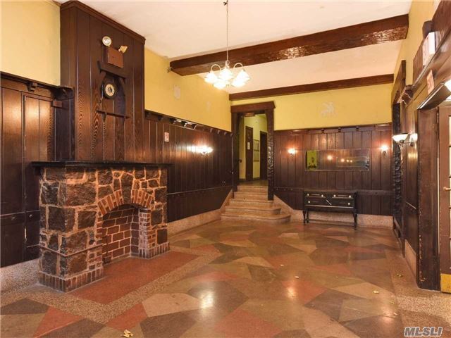 Foto del edificio - 1 Hillside Ave