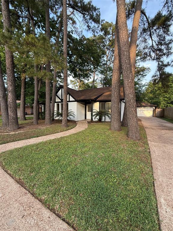 Building Photo - 15110 Forest Lodge Dr