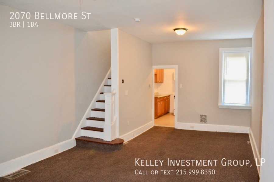Primary Photo - 2070 Bellmore St