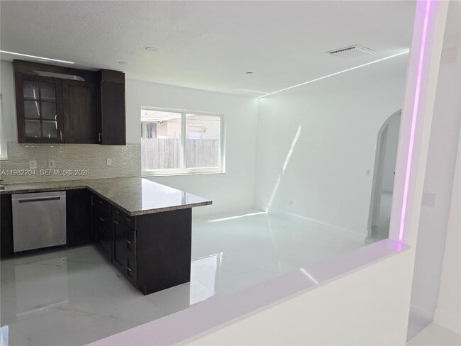 Photo - 4490 SW 19th St House