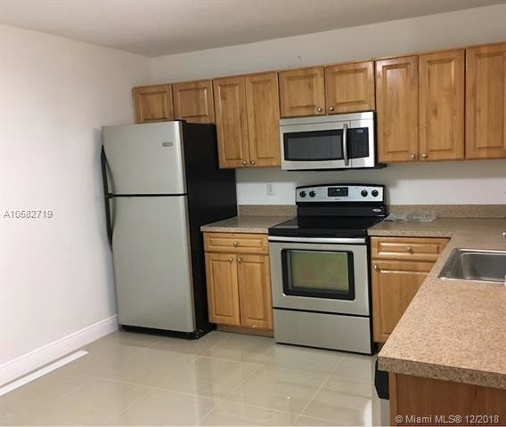 Foto del edificio - 10155 W Sunrise Blvd