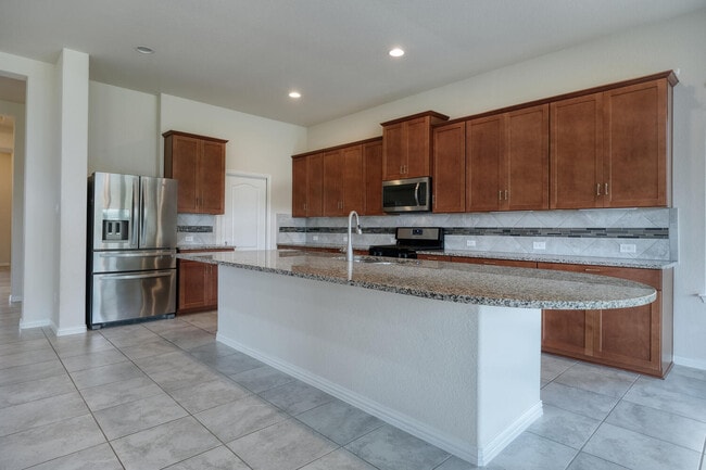 Building Photo - 8333 Paola St