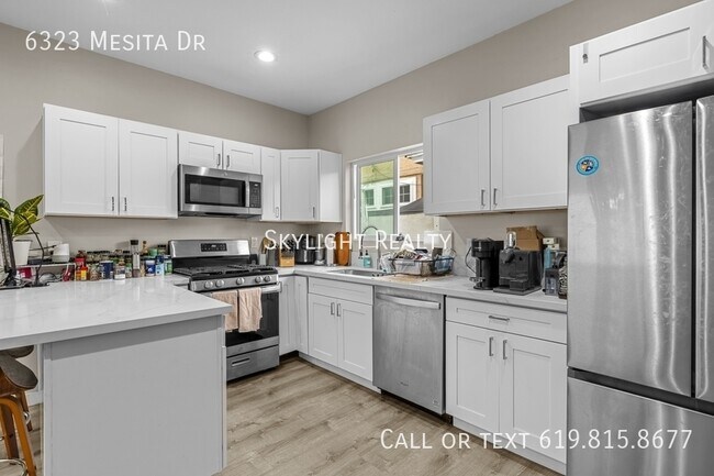 Foto del edificio - 6323 Mesita Dr