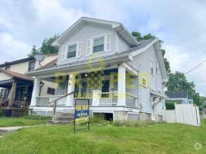 Building Photo - 16 N Westview Ave