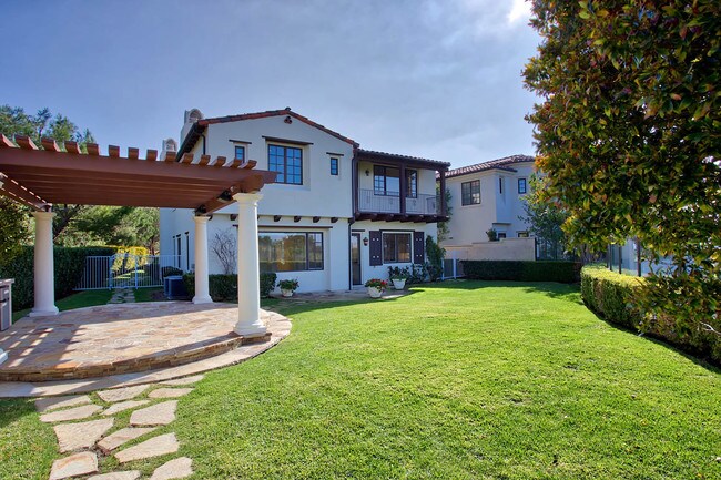 28 Sandy Cove, Newport Beach, CA 92657 House for Rent in