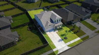 Building Photo - 14817 Ash Landing Dr