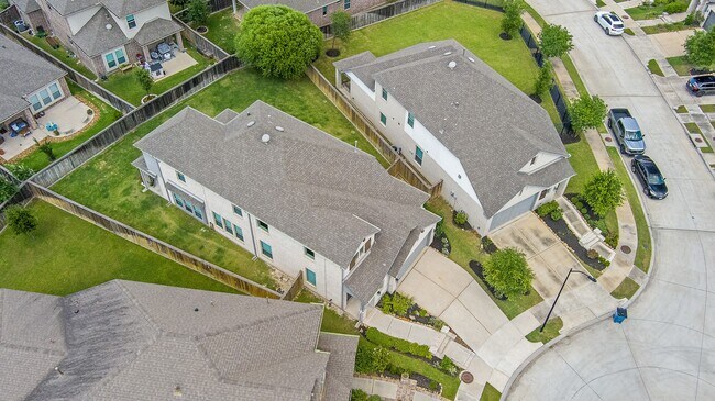 Foto del edificio - 15511 Bosque Valley Ct