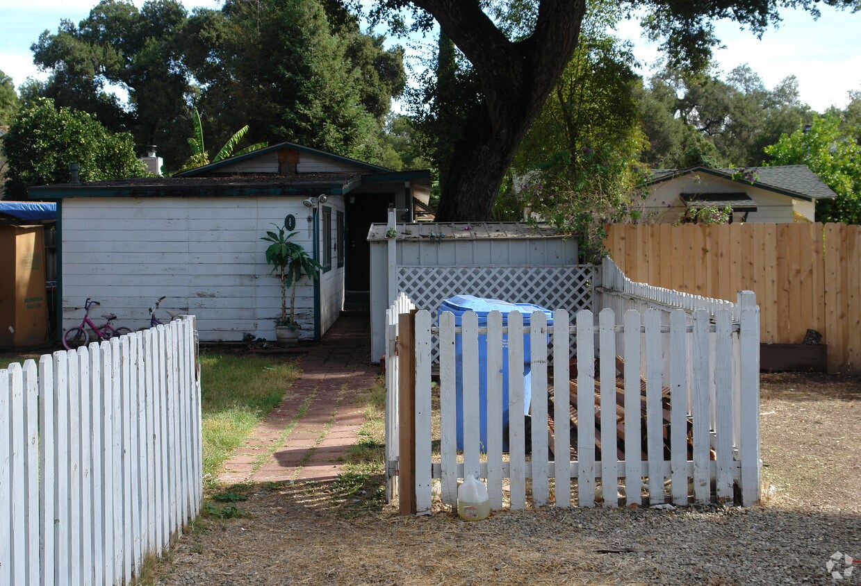 118124 N Poli Ave, Ojai, CA 93023 118124 N Poli Ave Ojai, CA