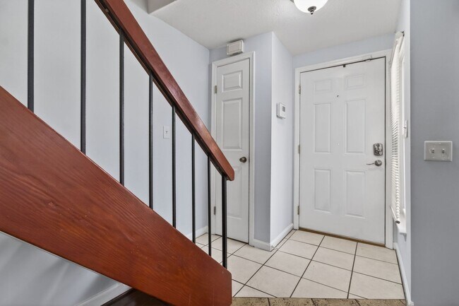 Foto del edificio - 3bed/2ba TownHouse in Great Neck