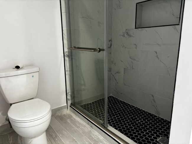 Foto del edificio - 156 Willow St