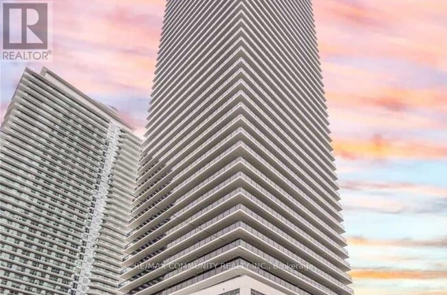 Building Photo - 70 Annie Craig Dr