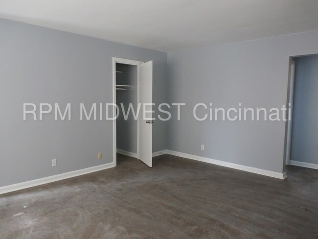 Foto del edificio - 2718 W North Bend Rd