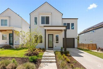 Building Photo - 1200 Sarabeth Way