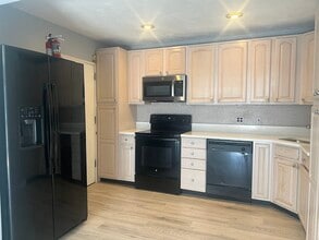 Building Photo - 222 Winthrop Shore Dr