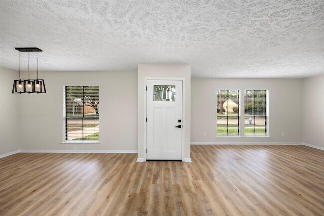 Foto del edificio - 21402 Park York Dr