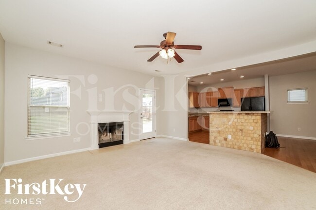 Foto del edificio - 7271 Silk Tree Pointe