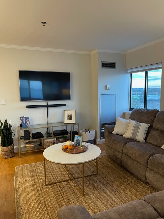 Sala de estar - 474 Revere Beach Blvd
