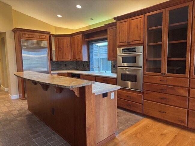 Foto del edificio - Broken Top Gated Community