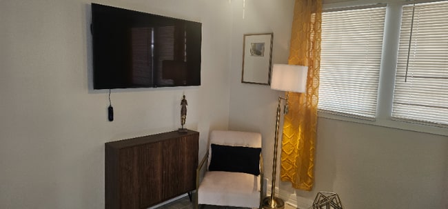 Photo - 1209 Milton St (New Orleans, LA) Apartment
