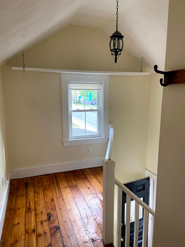 15 Dodge St Unit 3, Beverly, MA 01915 15 Dodge St Beverly, MA