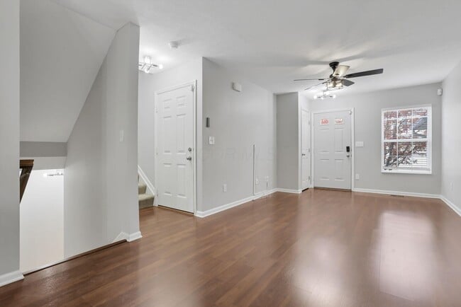 Building Photo - 6479 Walnut Fork Dr