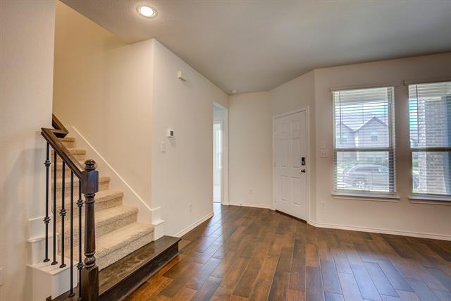 Building Photo - 424 Milverton Dr