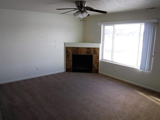 Building Photo - 378 Colter Loop