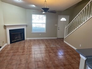 Building Photo - 2470 Nugget Ln