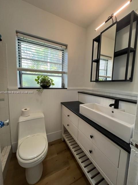 Building Photo - 2410 Thomas St