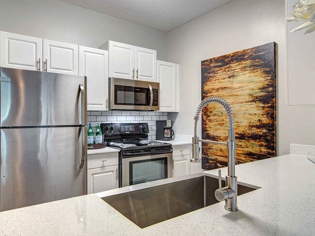 Building Photo - Ascent at Windward