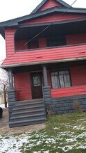 Building Photo - 10511 Reno Ave
