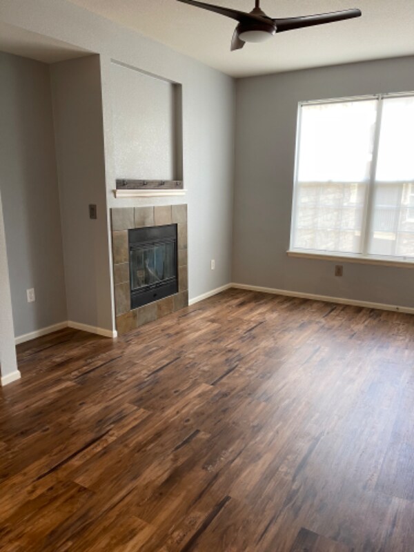 Primary Photo - 9142 Lodestar Ln