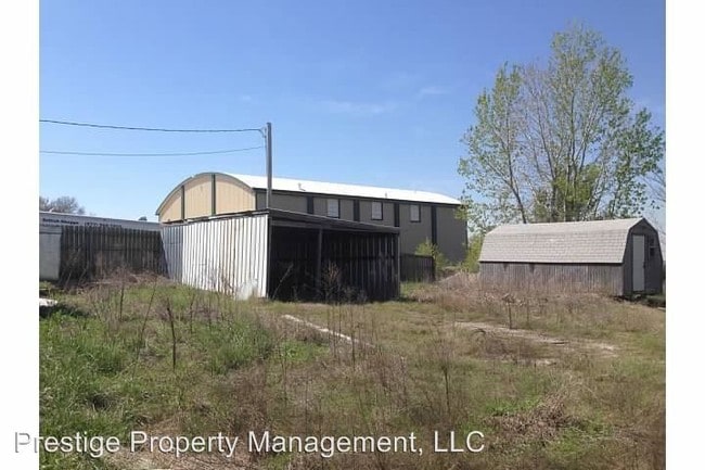 Building Photo - 2716 N Kings Hwy