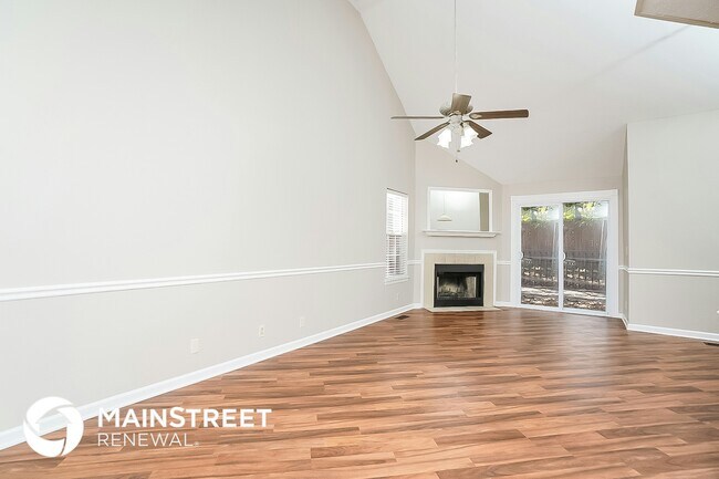 Building Photo - 4068 Calumet Dr