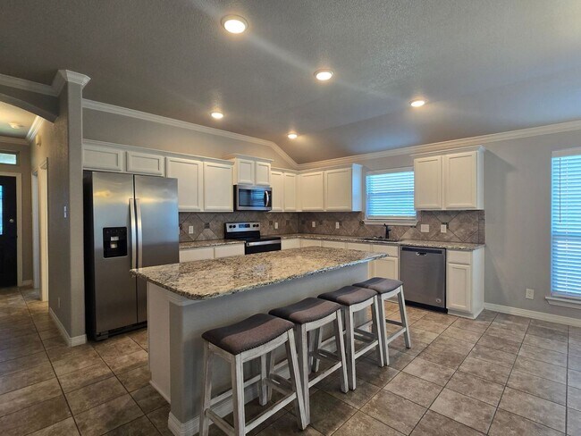 Foto del edificio - RENT REDUCTION & RENT SPECIAL - AVAILABLE ...