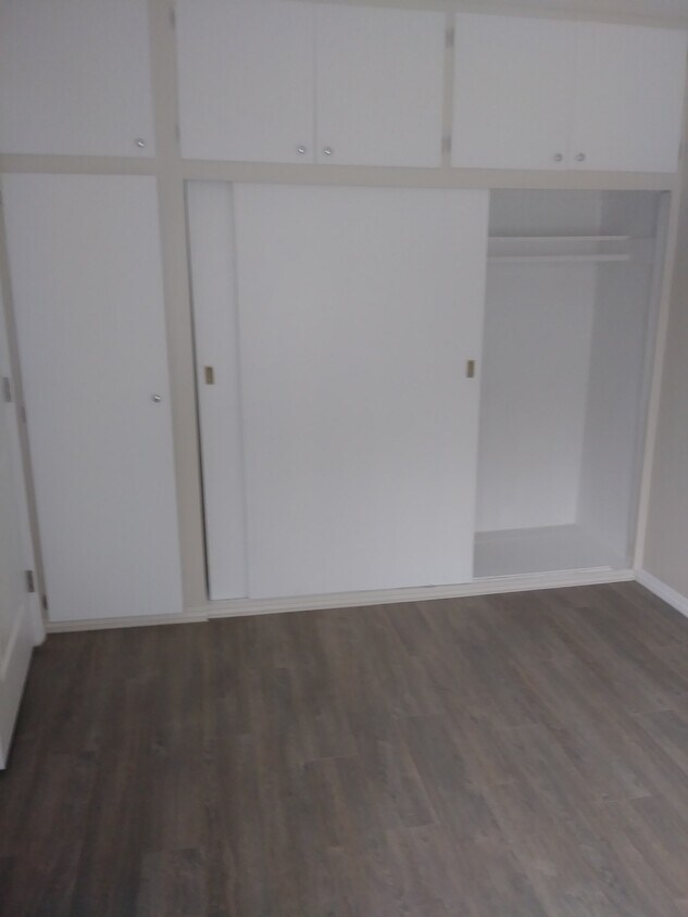 Dormitorio - 5850 David Ave