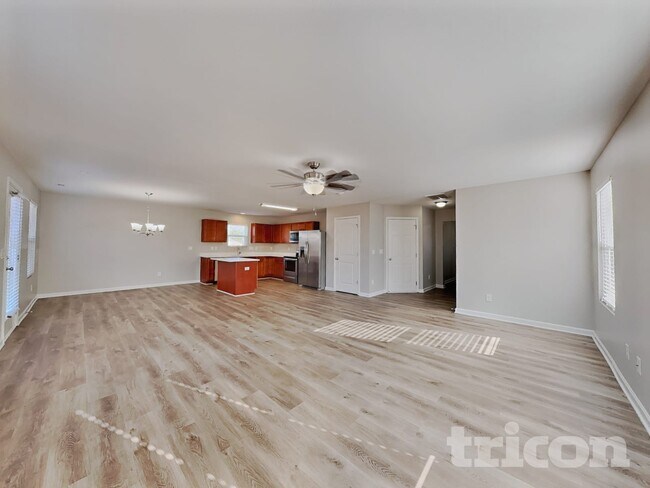 Foto del edificio - 312 Sequoia Dr