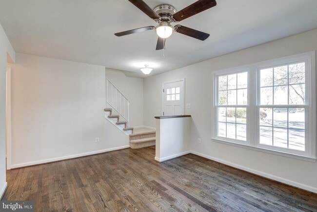 Building Photo - 2457 Alsop Ct