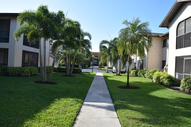Foto del edificio - 10011 Maddox Ln