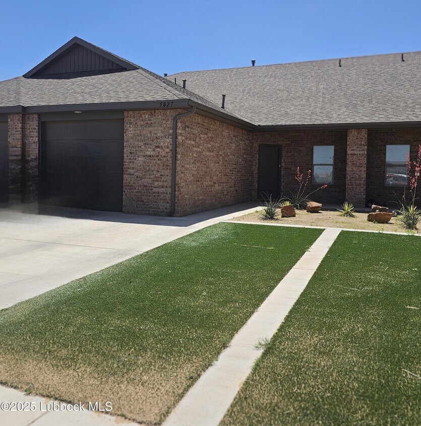Foto principal - 5827 Urbana Pl