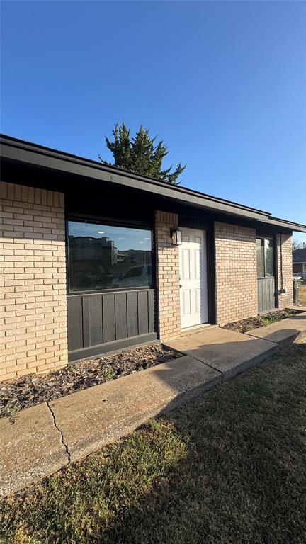 Foto del edificio - 914 Drake Dr