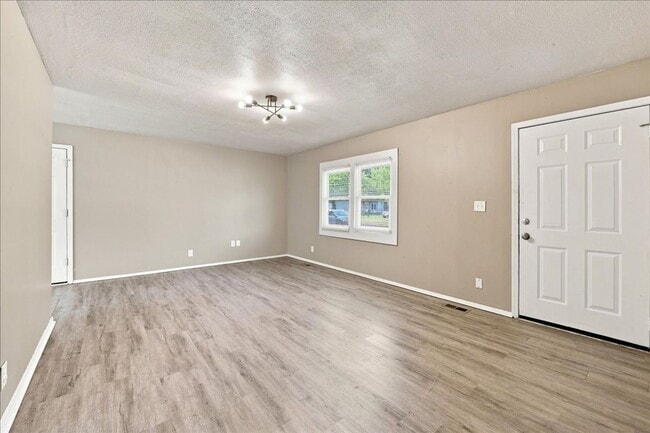 Photo - 3743 Breen Drive House