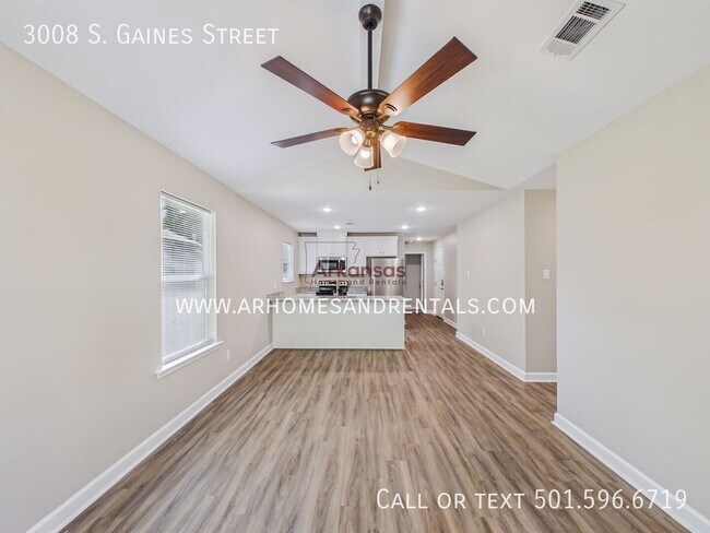 Building Photo - 3008 S Gaines St
