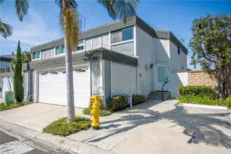 Building Photo - 7035 Lisa Ln