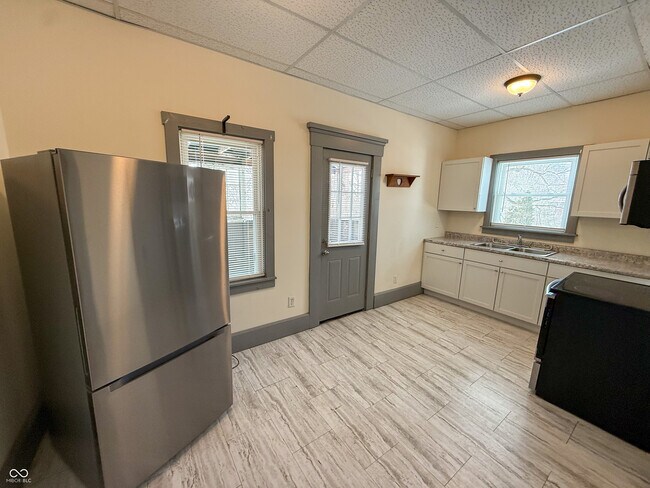 Foto del edificio - 640 E Seminary St