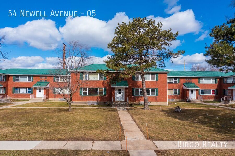 Primary Photo - 2 BEDROOM IN TONAWANDA NEIGHBORHOOD